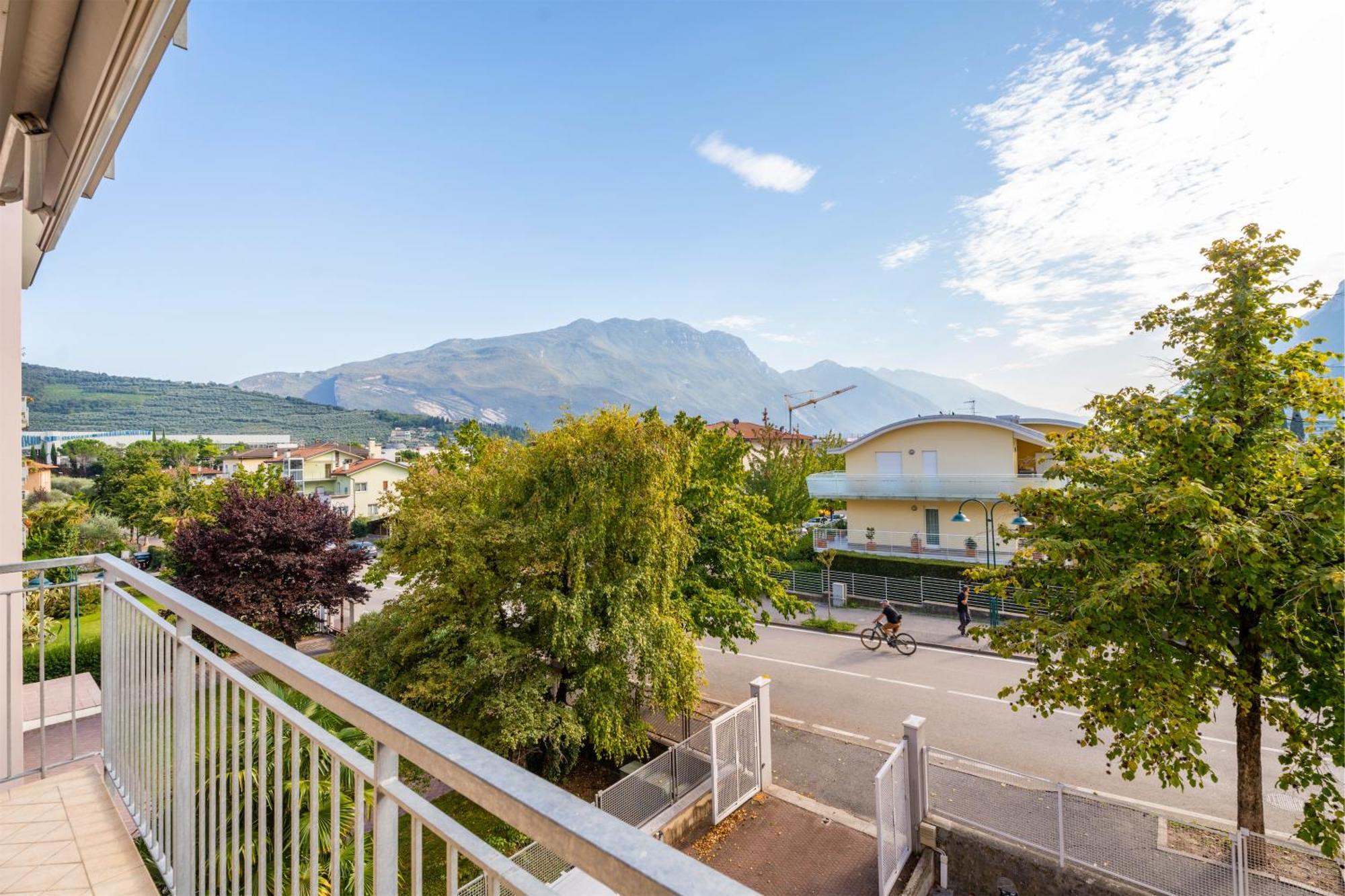 Apartamento Be & Being - Milena Riva del Garda Exterior foto
